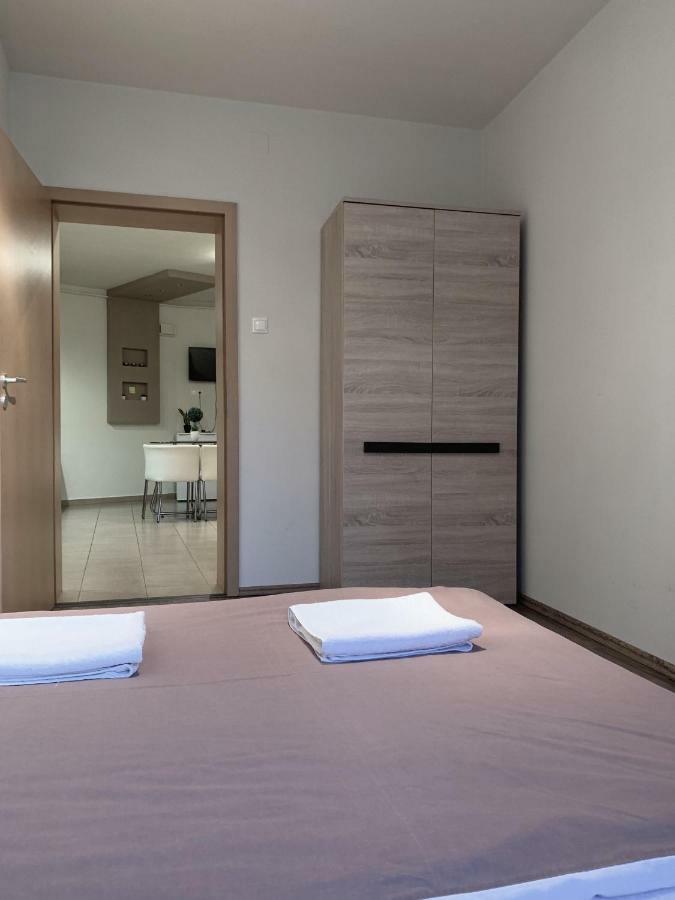 Apartamento St. Péter Apartman Pécs Exterior foto